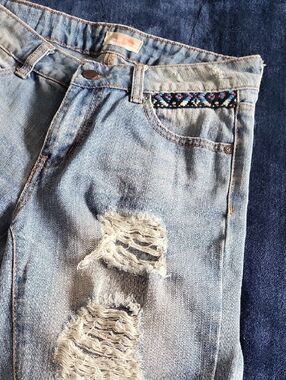 Sugar Magnolia Light Blue Denim DISTRESSED Jeans 3